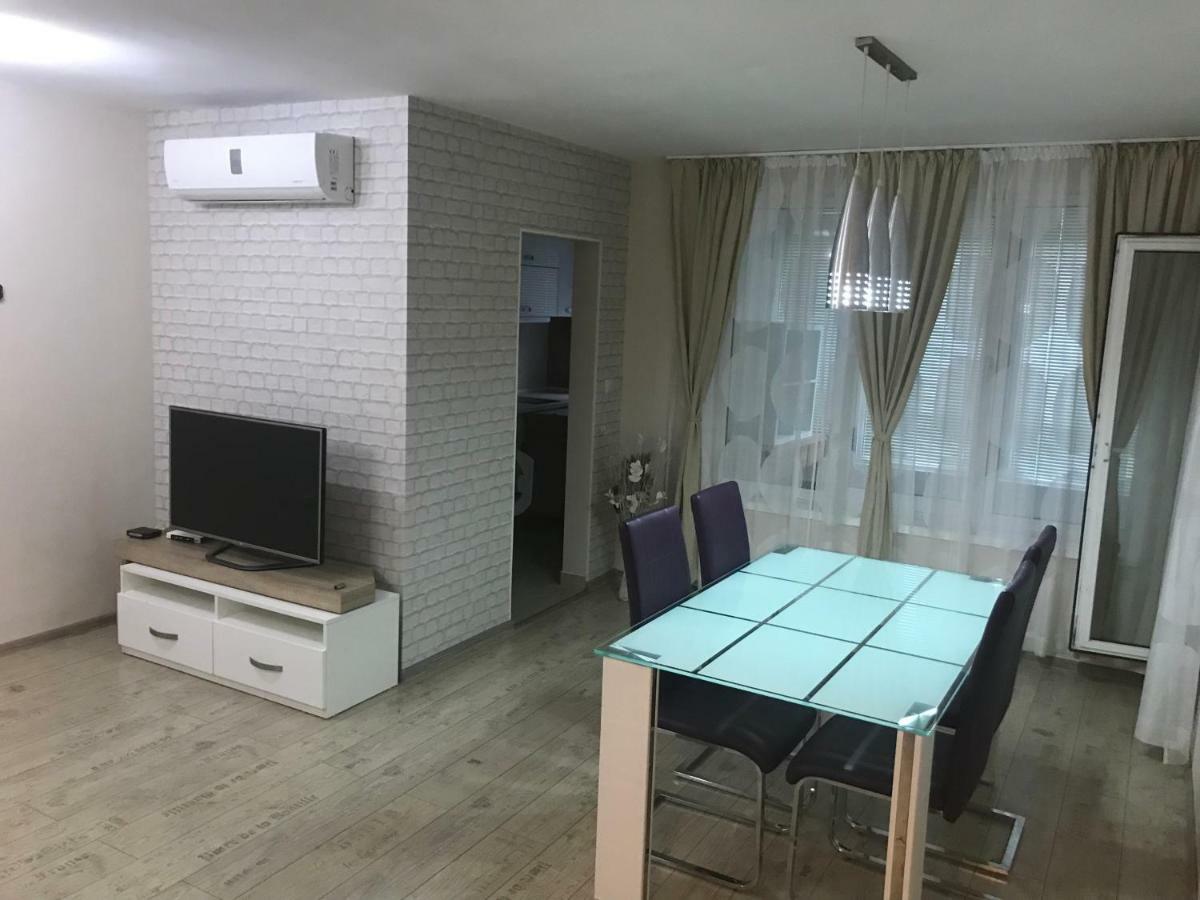 Apartment Dea Burgas ภายนอก รูปภาพ